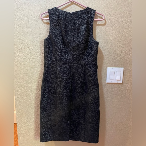 Mark Jacob size 4 sparkle leopard shift dress. - Picture 2 of 3